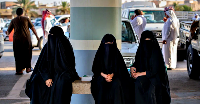 Mujeres ya podrán vivir solas sin tutor en Arabia Saudita