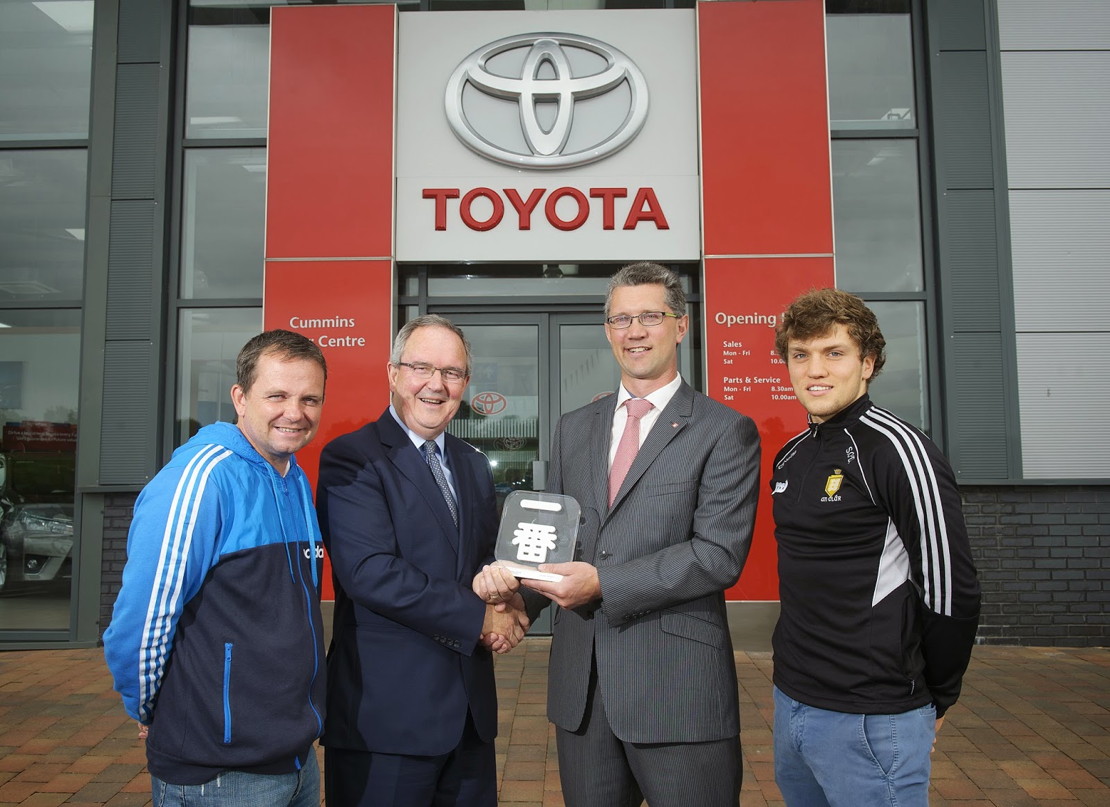 Irish Car+Travel Magazine Toyota European award for Cummins Car Centre