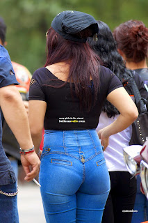 Mujeres bellas en jeans | Mujeres bellas en la calle