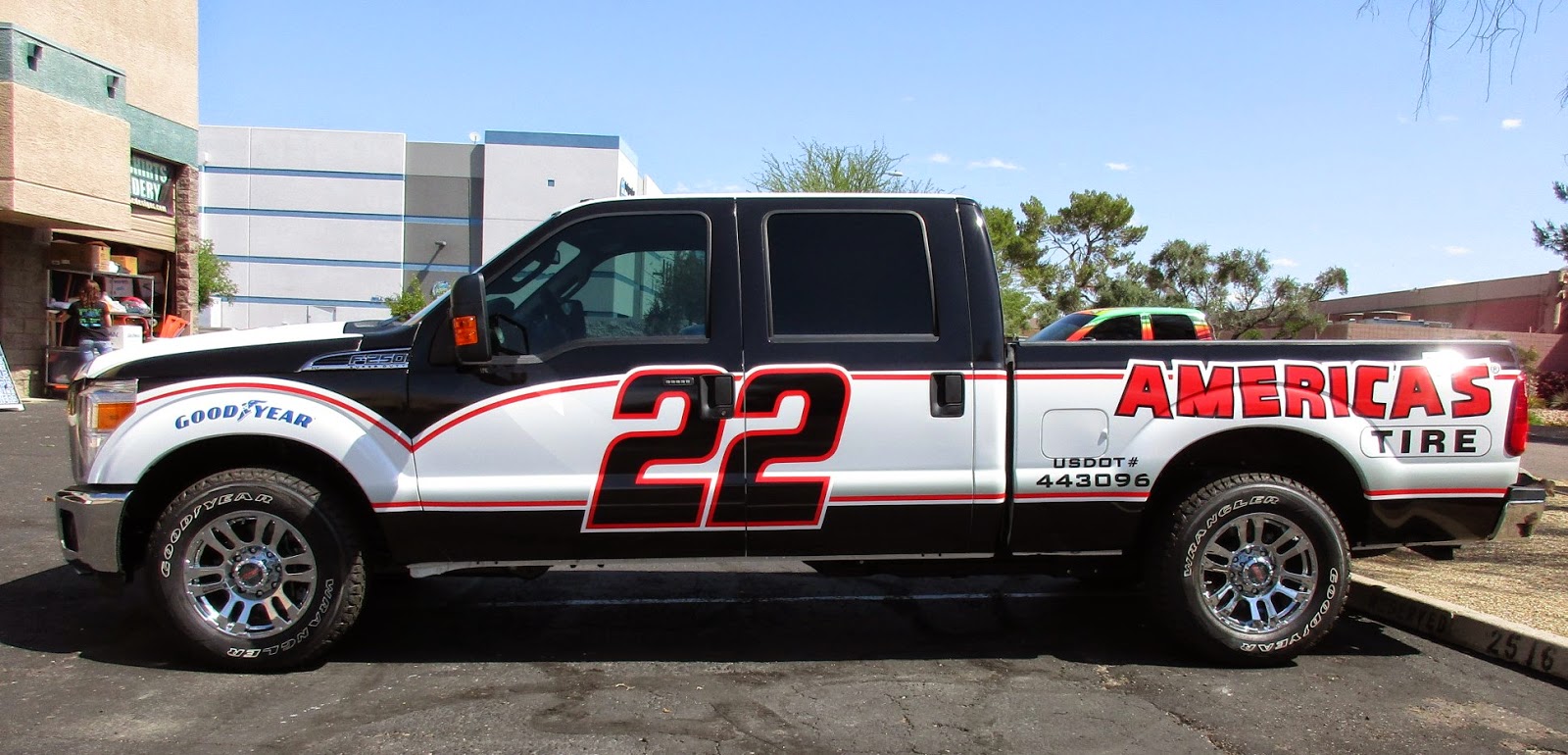 vehicle-wraps-and-screen-printing-by-fast-trac-designs-and-phx-screen