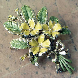 Yellow primrose brooch by Exquisite