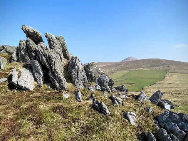 Things to do on the Dingle Peninsula - rocky hill