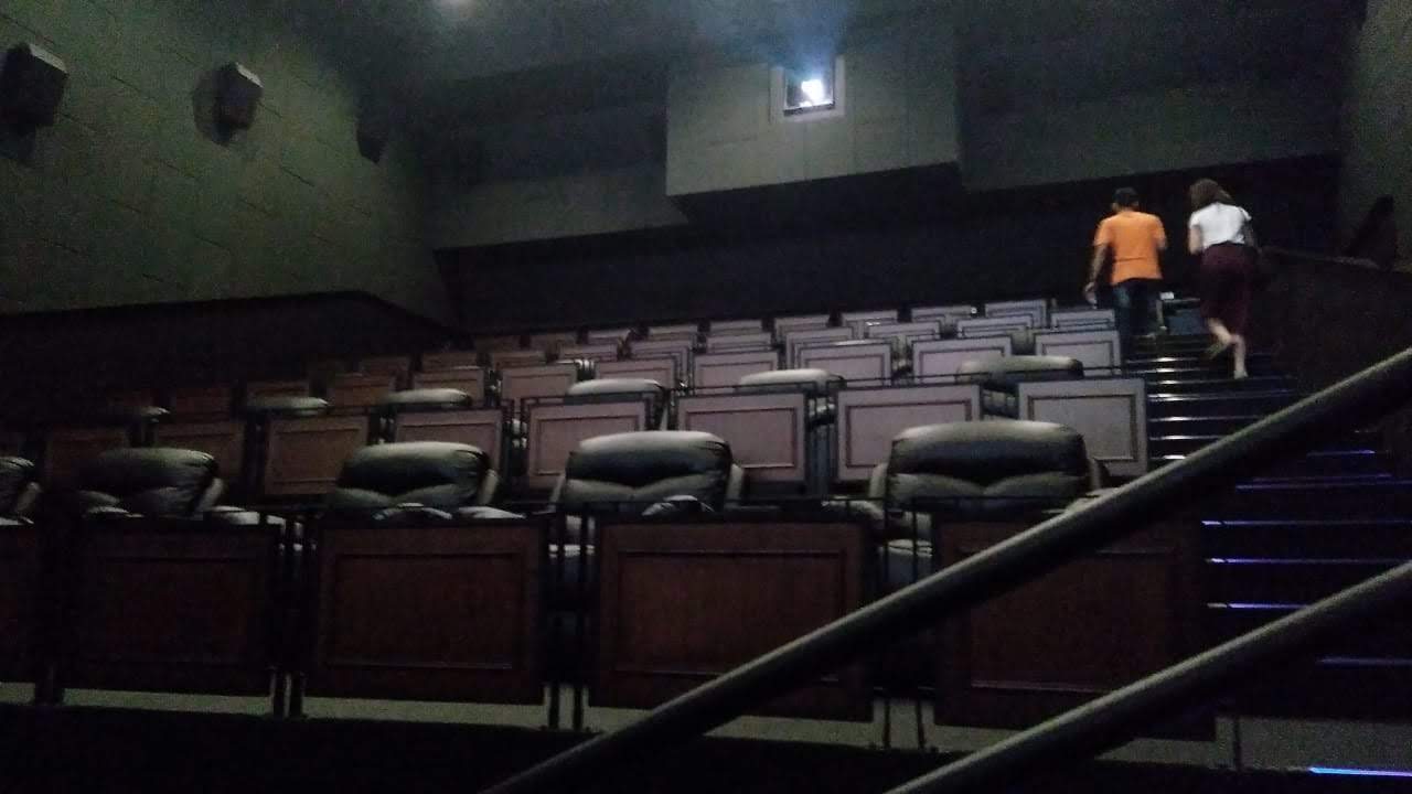 Nonton Mewah di Audi Satin Suite CGV Grand Mall Batam - Blogging is cool!