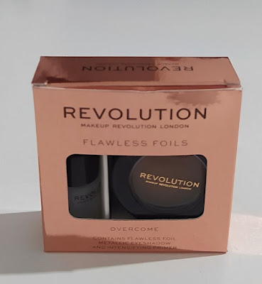 Makeup Revolution sombras metálicas Flawless Foils