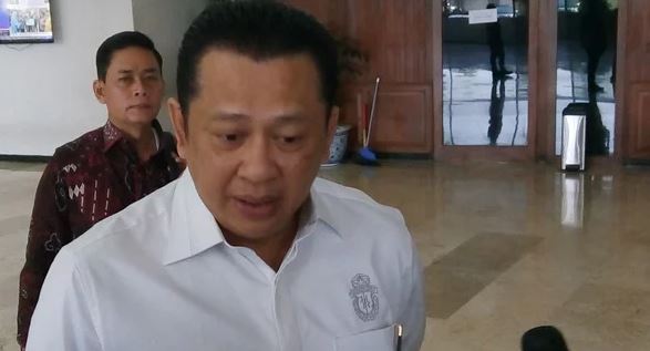 Rumah Ketua DPR RI Terbakar, Kerugian Ditaksir Capai Rp500 Juta Rumah Ketua DPR RI Terbakar, Kerugian Ditaksir Capai Rp500 Juta