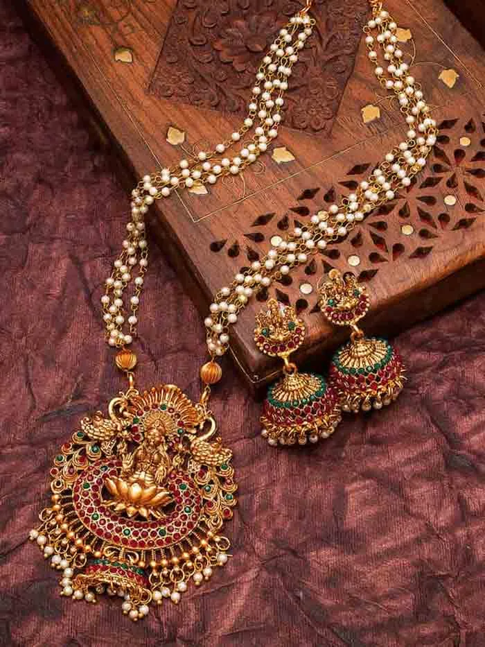 Gold prices continue to fluctuate in the state; The price of the pound has dropped by Rs 200 to Rs 36,000, Kochi, News, Business, Gold Price, Kerala
