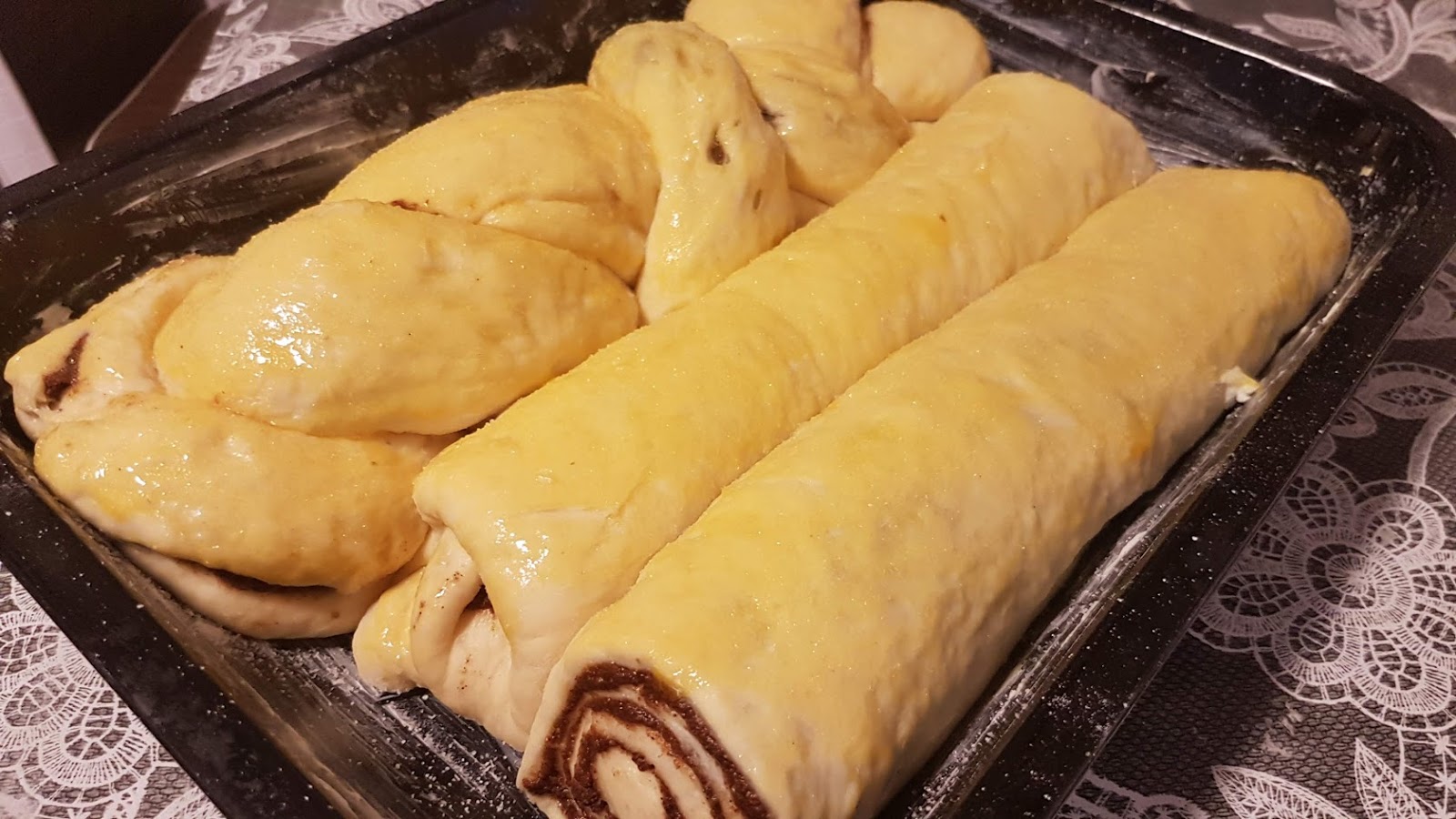 EASTER KOZINJAK (BRAID AND ROLL) Macedonian Cuisine