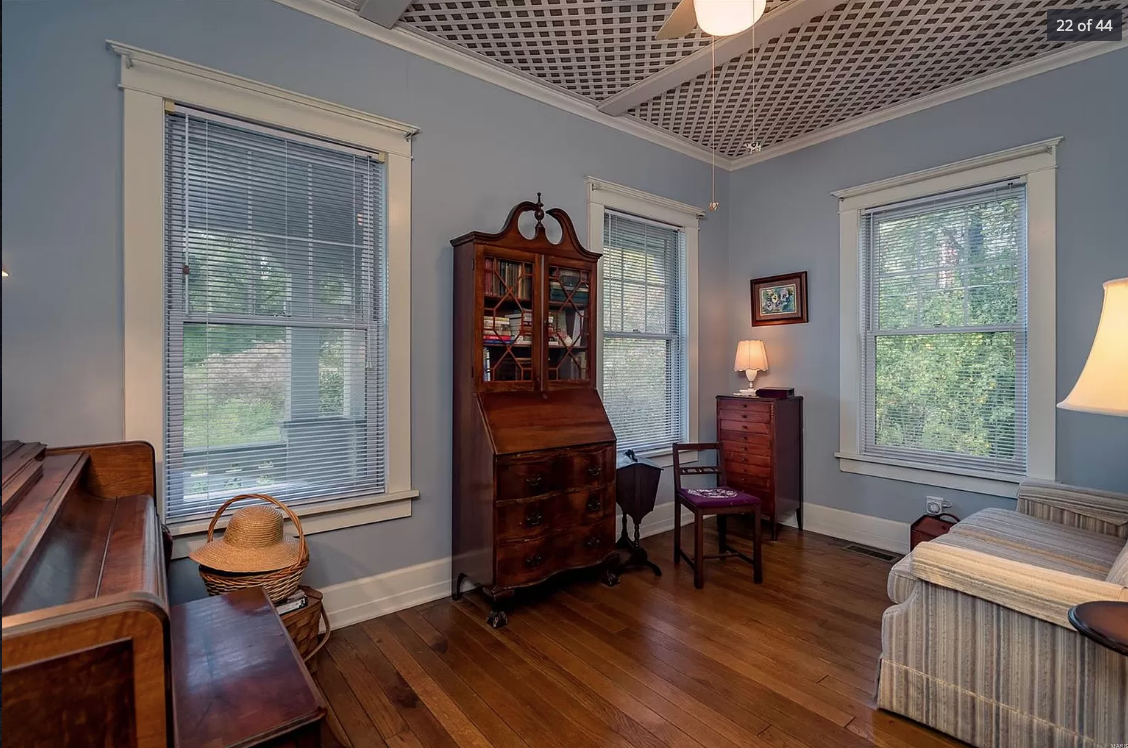 Sears House Seeker Sears Elsmore, "House That Thrift Built", In