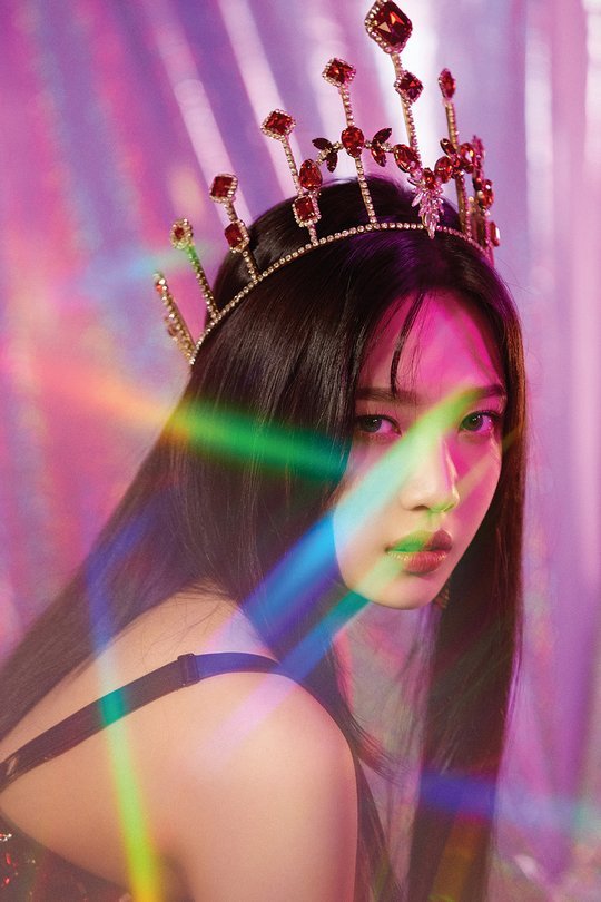 Red Velvet shares comeback teaser images with Joy