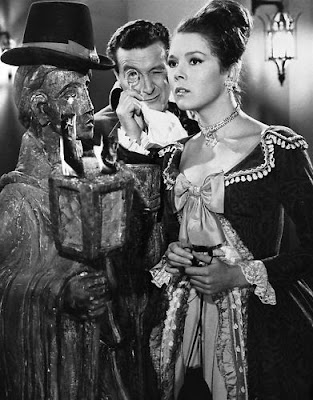 Diana Rigg and Patrick Macnee in "A Touch of Brimstone"