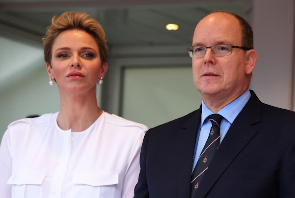 Prince Albert and Princess Charlene attends the Monaco Formula 0ne Grand Prix at Circuit de Monaco. Daniel Ricciardo of Australia and Red Bull Racing and Lewis Hamilton of Great Britain, Sergio Perez of Mexico and Force India, Mercedes AMG Petronas F1 Team's British driver Lewis Hamilton