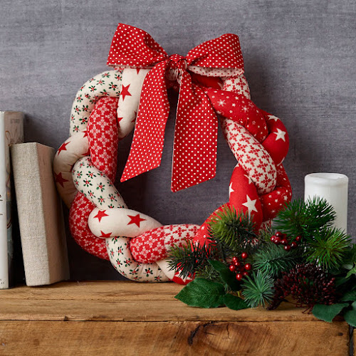 It's A Ruby And Pearl Christmas Thing 12 Days Of SPOTLIGHT Day 7