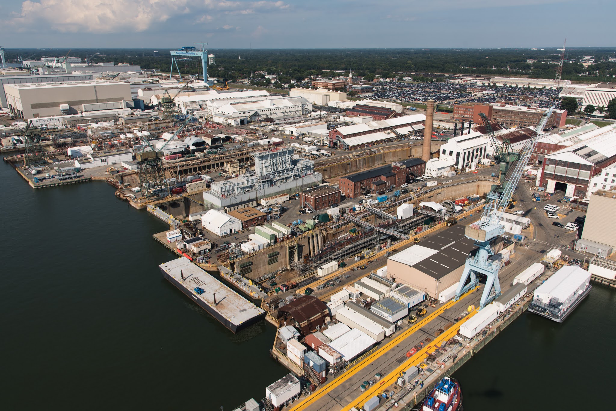 Ньюс порт. Верфь – Ingalls Shipbuilding. Верфи в Ньюпорт-Ньюс Вирджиния. Huntington Ingalls industries.