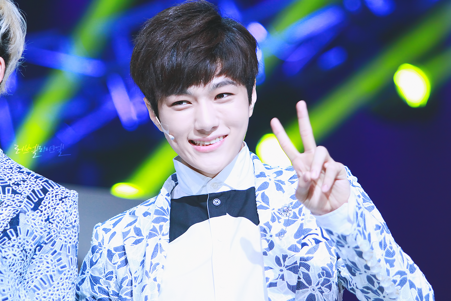 최근 엘코해제하고 다니는 인피니트 엘명수 | 인스티즈