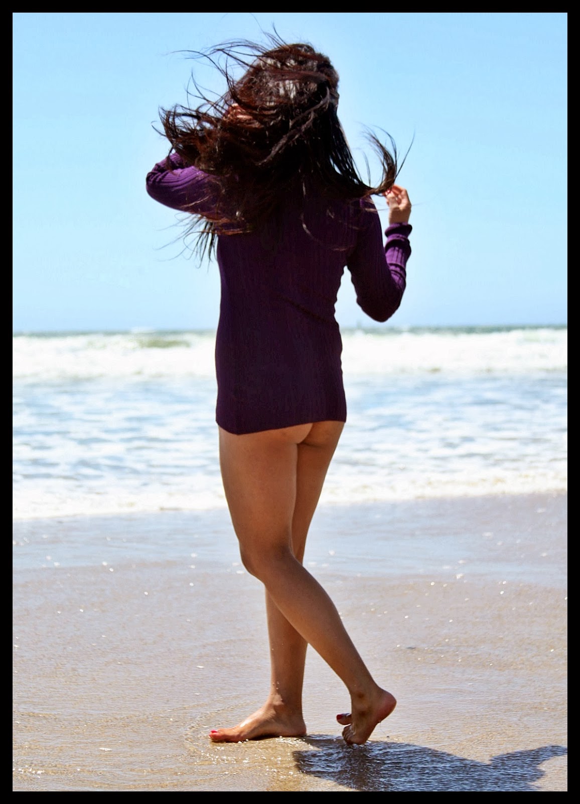 Mujeres En La Playa Con Tanga