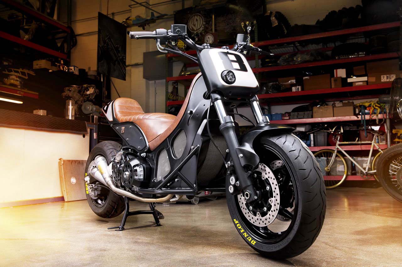 Yamaha v Max Hyper modified