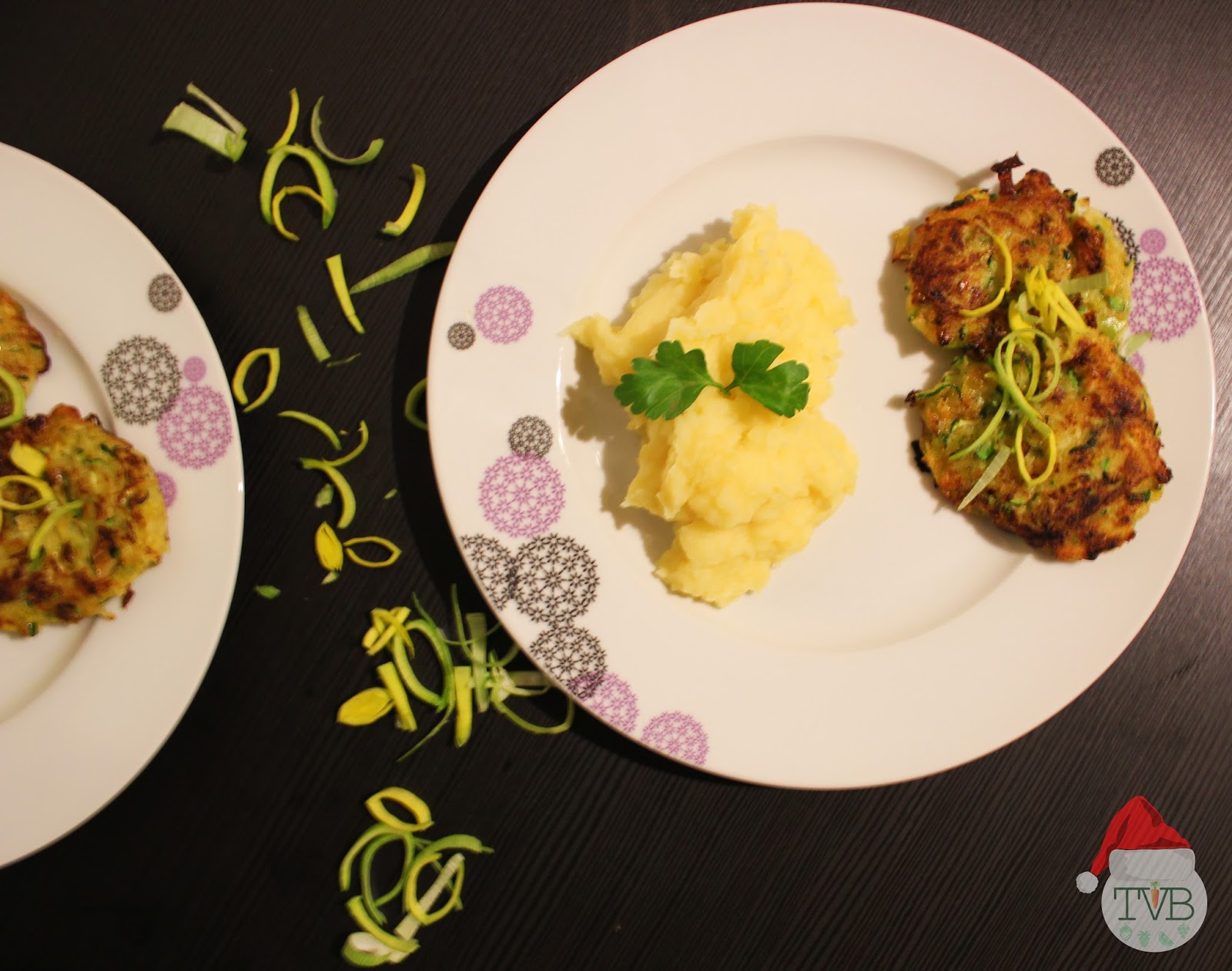 Tschaakii&amp;#39;s Veggie Blog: Lauch-Zucchini Laibchen mit Kartoffel Püree #vegan