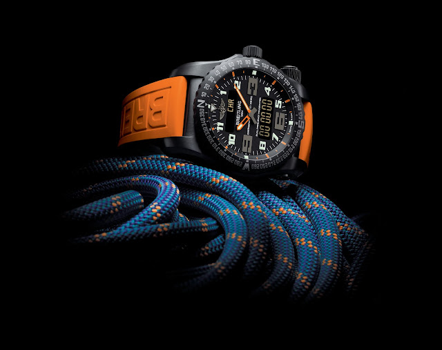 BREITLING NIGHT MISSION naranja cuerdas frontal blog debajo del reloj