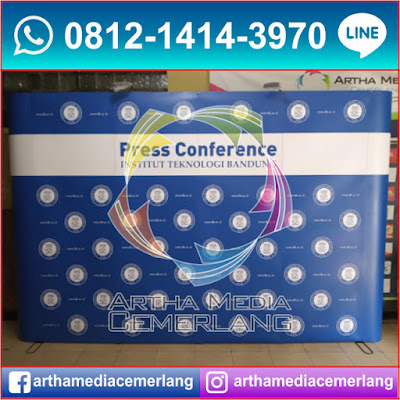 pabric backwall display, harga backwall display, vendor backdrop jakarta, vendor backdrop surabaya, vendor backwall, vendor backwall jakarta, backwall display, display unit on backwall, backwall straight stretch lurus