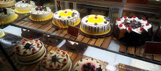 https://www.mafiaharga.com/2019/11/harga-kue-holland-bakery.html