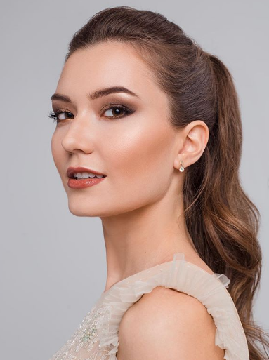 Anastasia Laurynchuk lifestyle | Biography | Age | Family | Miss World ...