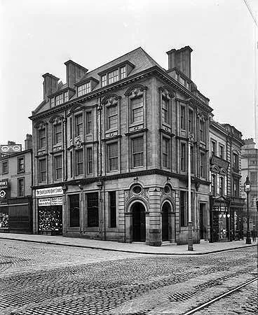Parr's Bank, Great Charlotte Street and Elliot Street
