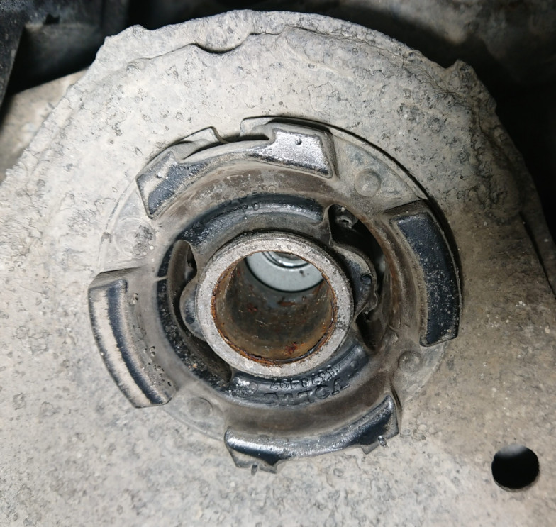 Volvo P2 Stuff Soft subframe bushings?