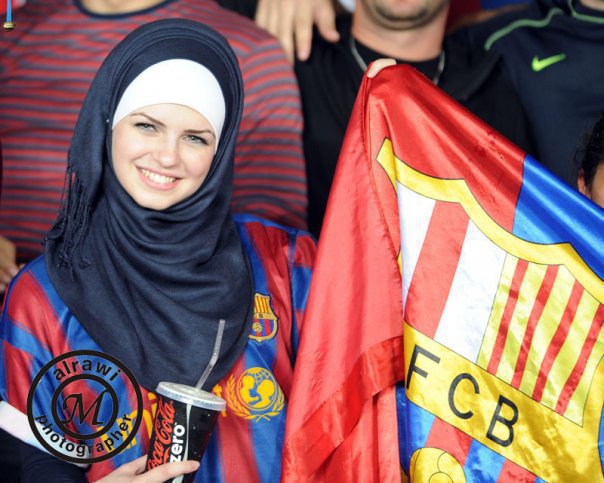 صور مشجعات برشلونة