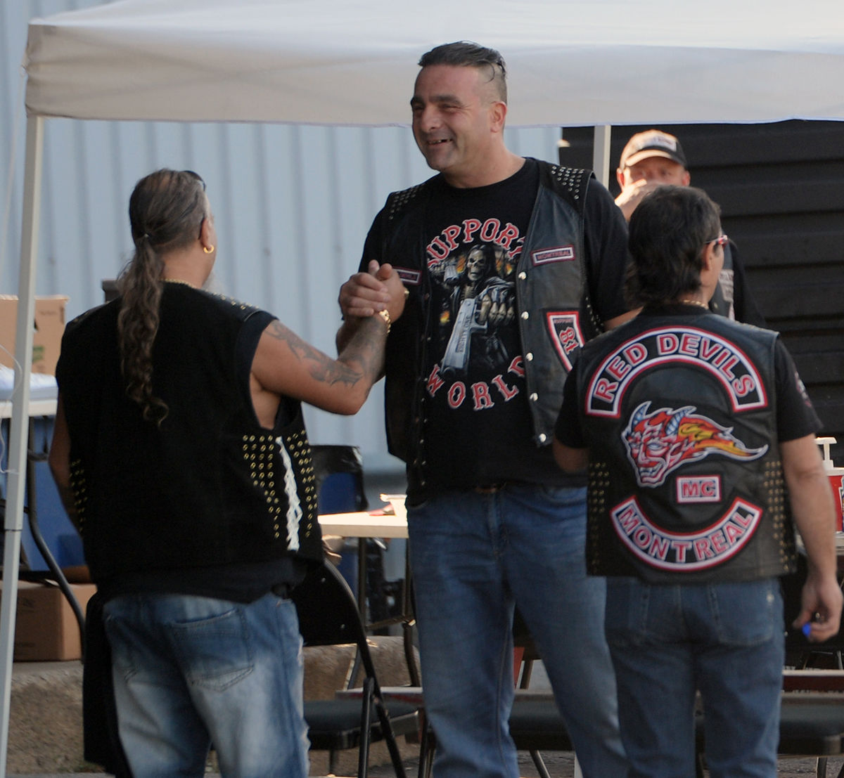 MC & Gjengkriminalitet: Hells Angels Longeuil BBQ draws police scrutiny