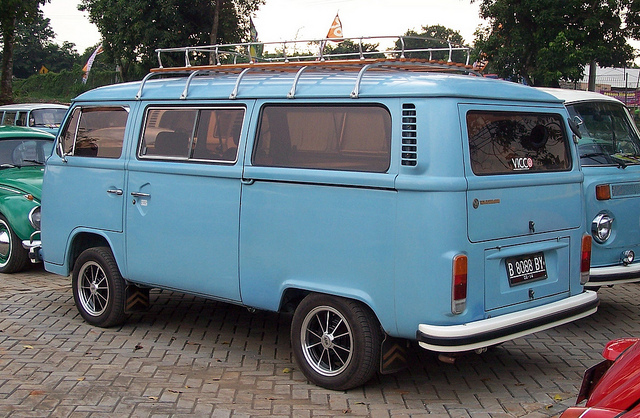 Vintage Volkswagen Indonesia: volkswagen vw type 2 bus transporter ...