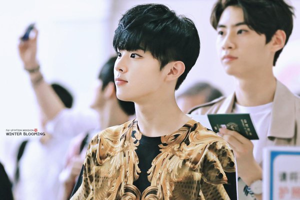 한 나라의 국기색으로 염색한 아이돌ㅋㅋㅋ | 인스티즈