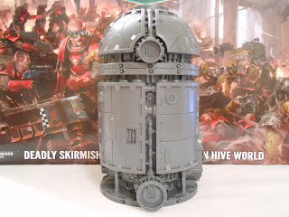 Shadow War: Armageddon scenery as R2D2