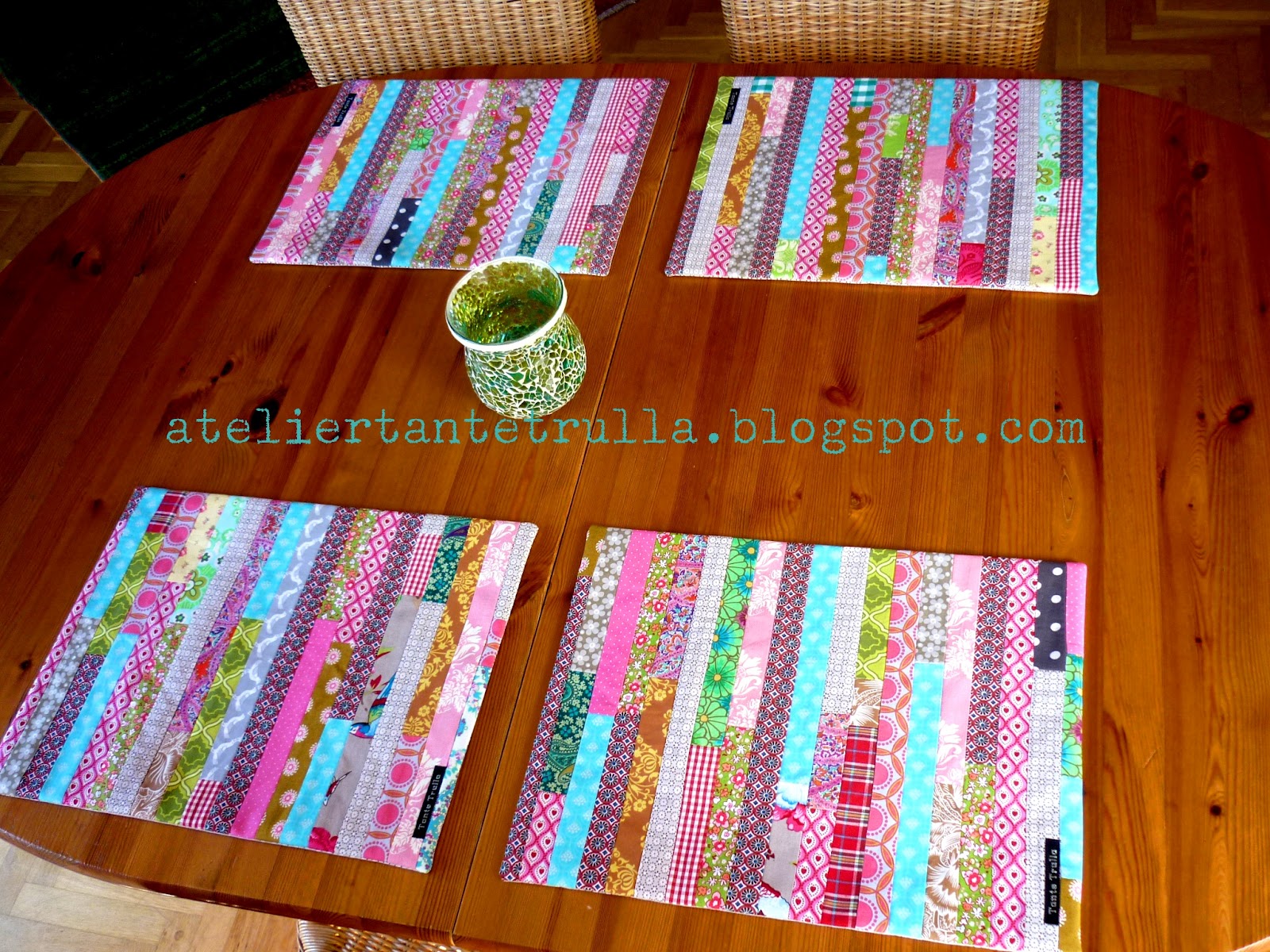 Diy Anleitung Ein Patchwork Tischset Aus Wachstuch Nähen