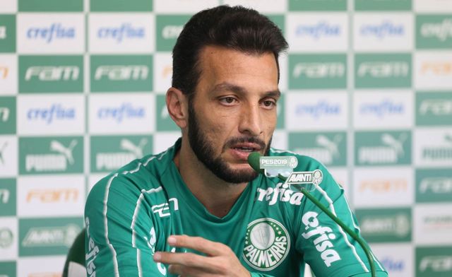 Rede Globo e ESPN sondam Edu Dracena para ser comentarista esportivo