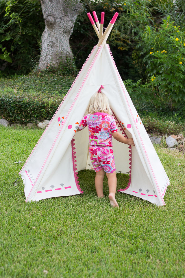 DIY Decorated Teepee - just add pom-pom trim and colorful shapes to make it your own! || Design Improvised blog