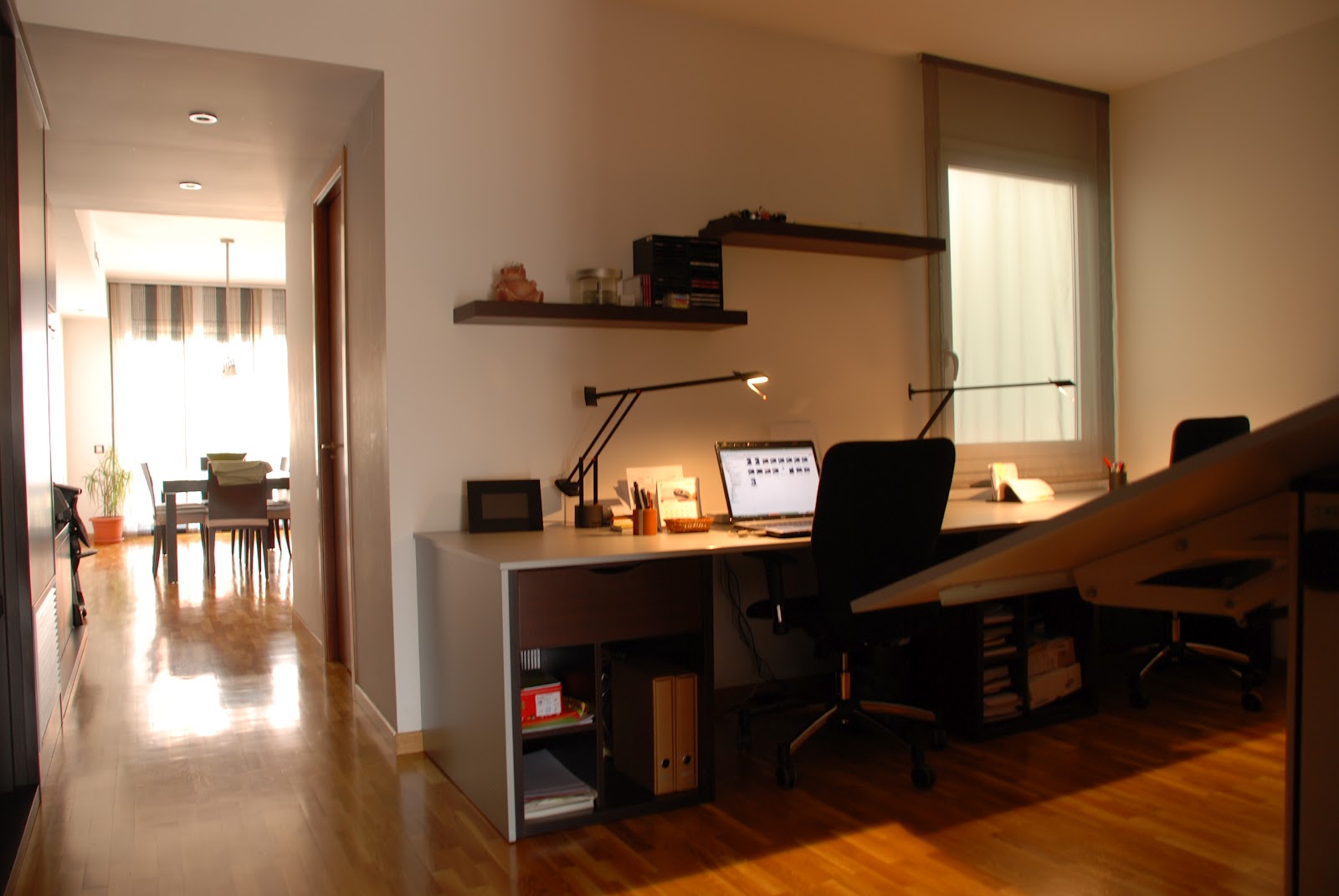 Estudio de arquitectura emeARQ: Reforma de vivienda entre medianeras