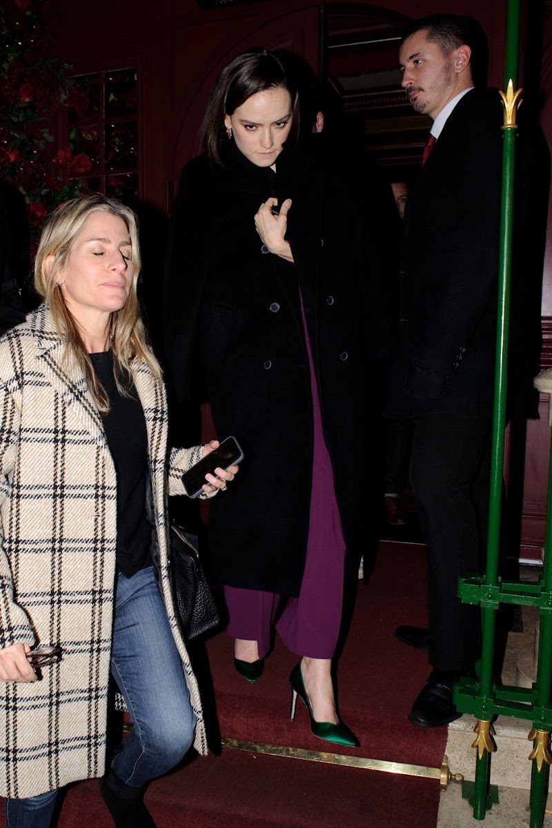 Daisy Ridley Leaves Park Chinois Restaurant in London 19 Dec-2019