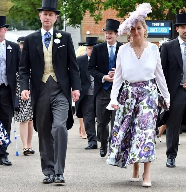 The Countess wore a floral skirt by Suzannah, and white blouse by ARossGirl x Soler. The Duchess wore a chiffon dress by Fiona Clare