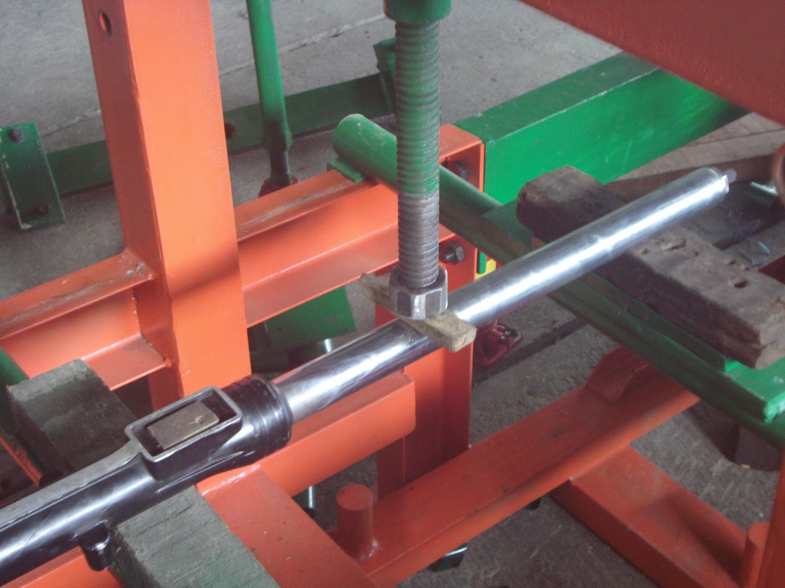 Harga Mesin Press Body 08156988881 - 082322388881