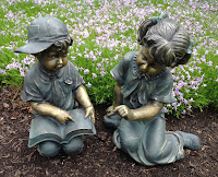 Estatuas de niños para el jardín