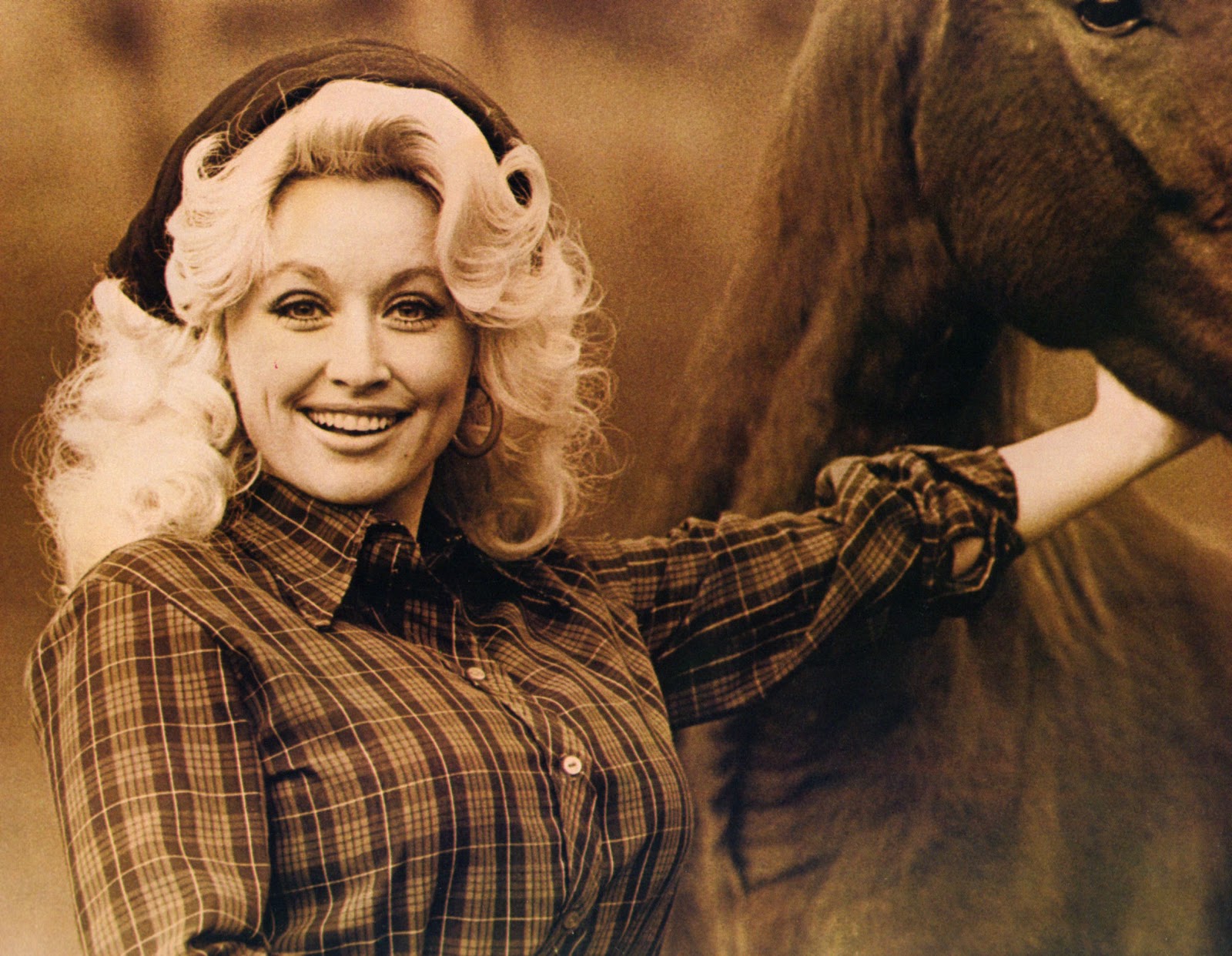 Dazzling Divas Dolly Parton