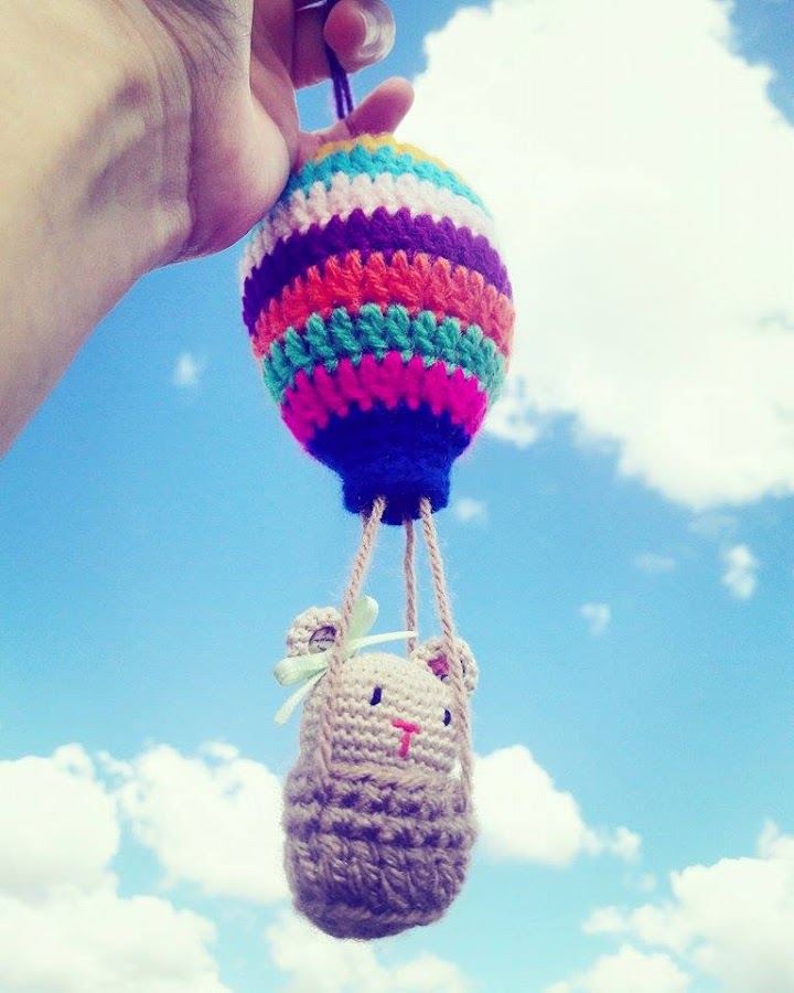 Globo aerostatico a crochet