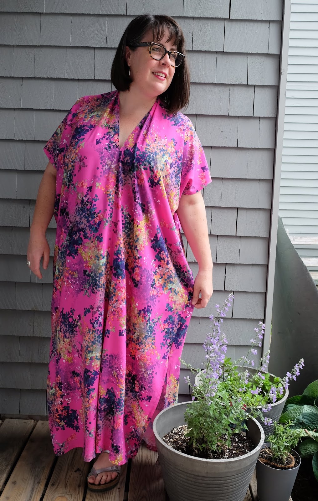 Cookin' & Craftin': Caftans and Cocktails: Cris Wood Sews Envelope Dress
