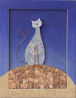 création d'un tableau chat bleu en mosaïque et peinture ideal pour cadeau de naissance pate de verre marbre faience tout l'univers créatif de mimi vermicelle