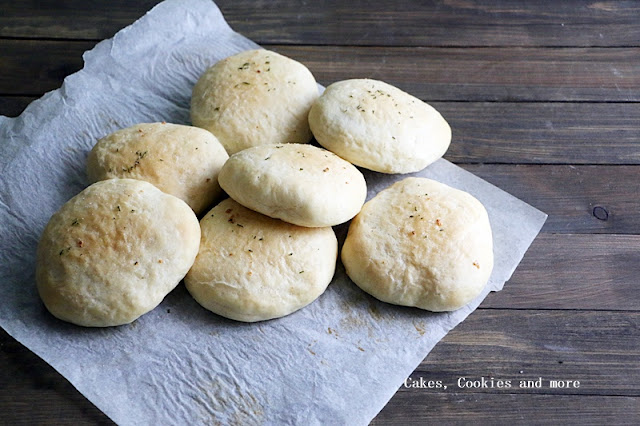 Focaccia Burger Brötchen