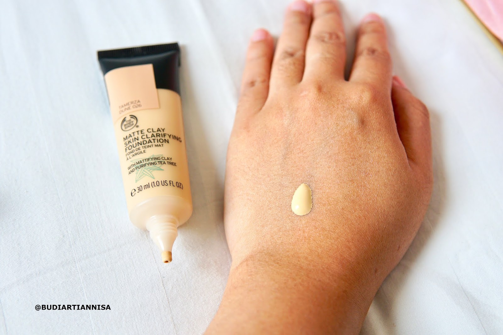 The Body Shop Fresh Nude Tinted Beauty Balm Reviews