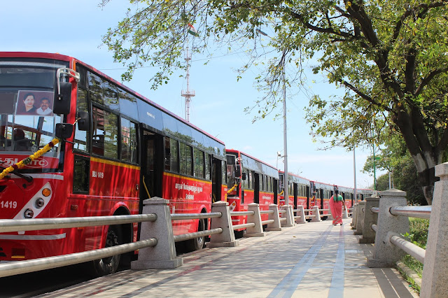 MTC's NEW RED BUSES: CHEAPER and FASTER MTC's NEW RED BUSES: CHEAPER and FASTER