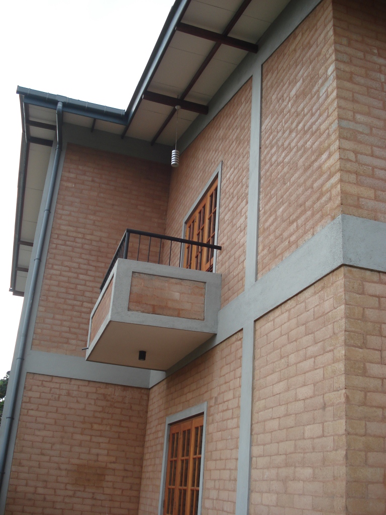 Building Construction Sri Lanka / Housing Construction