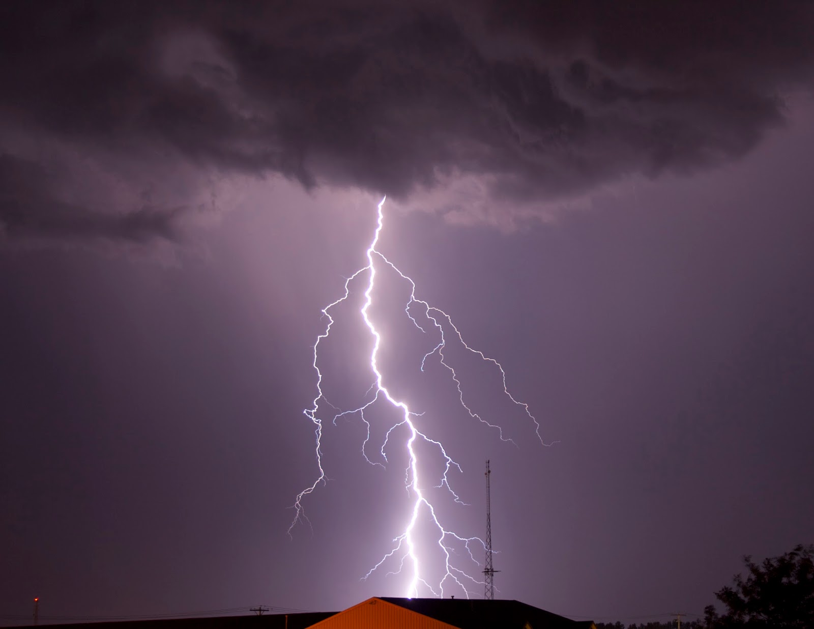 Free Stock Lightning Photos (Royalty Free Creative Commons) [Stellar  Neophyte Astronomy Blog]