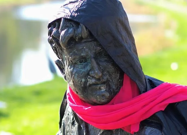 Dublin Northside Attraction: Brendan Behan statue on the Royal Canal